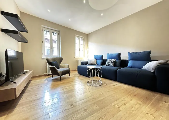 La Piazzetta Del Castellare * Сиена